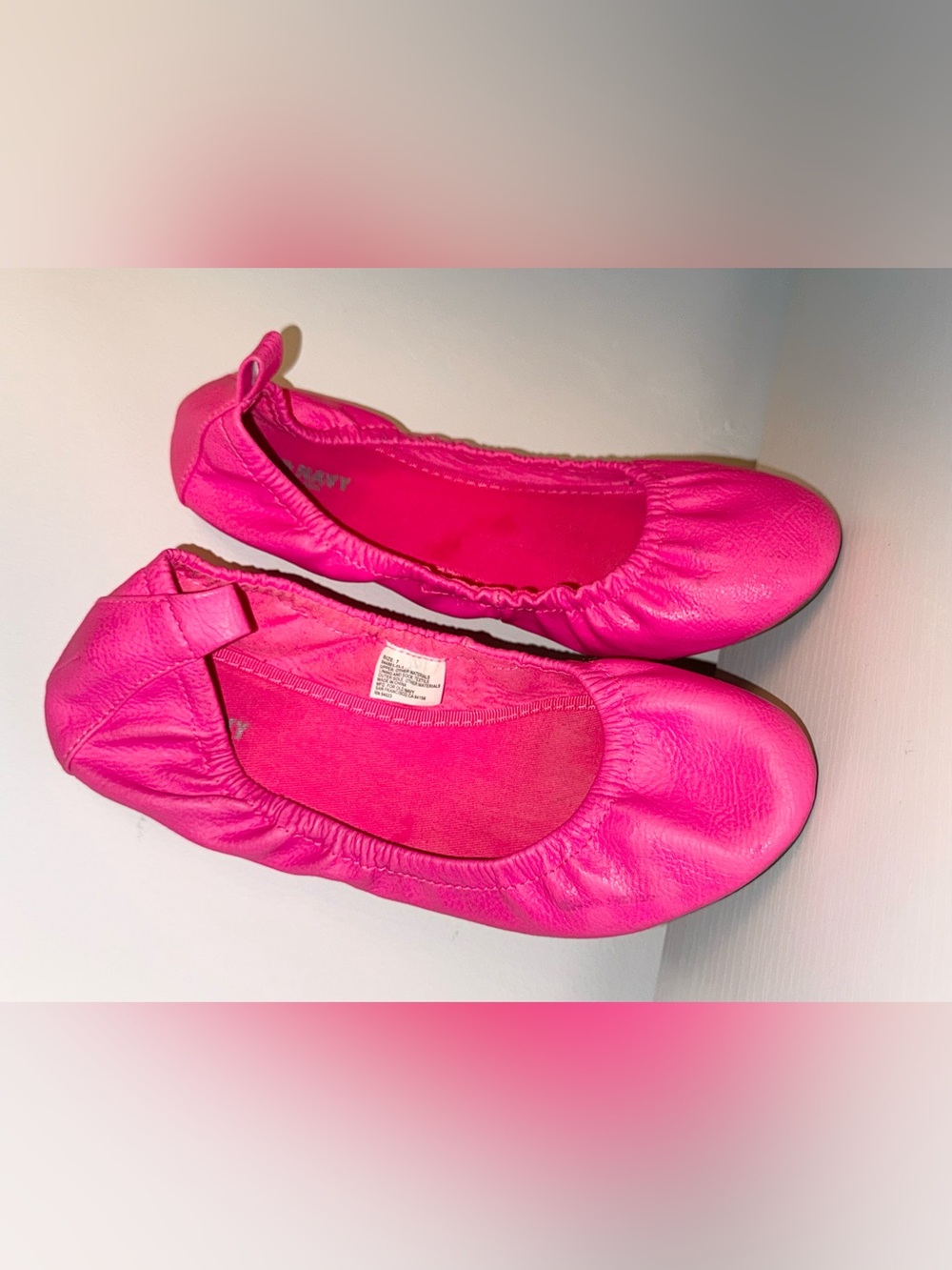 Hot Pink Women’s ' Ballet Flats - size 7 - Picture 10 of 10